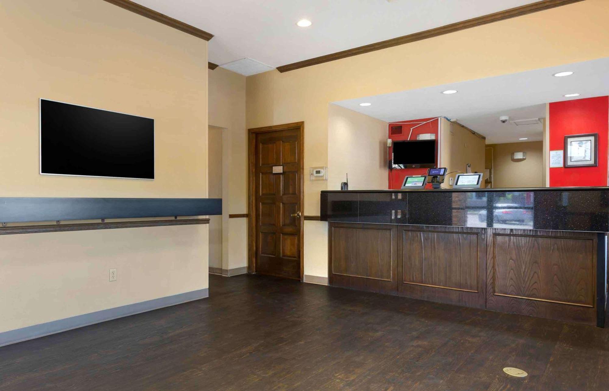 Extended Stay America Select Suites - Phoenix - Airport - E Oak St Exterior foto