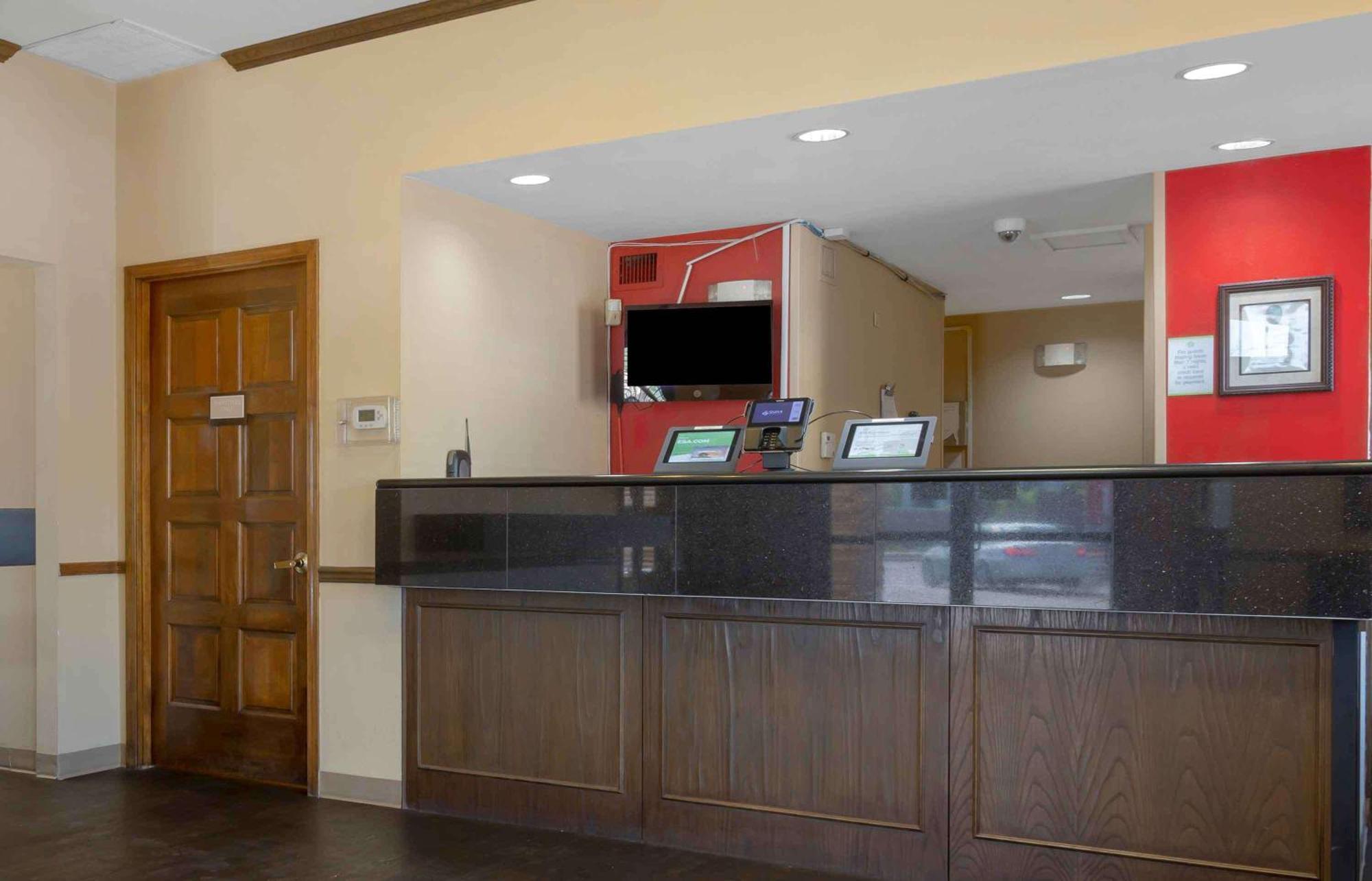 Extended Stay America Select Suites - Phoenix - Airport - E Oak St Exterior foto